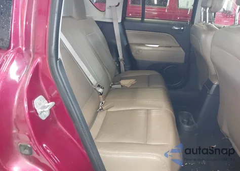 2014 Jeep Compass Limited из США, поврежденный, VIN 1C4NJDCB9ED528403